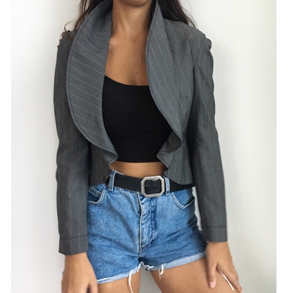 Vivienne Westwood pinstriped gray cropped blazer 6 - Picture 5 of 8